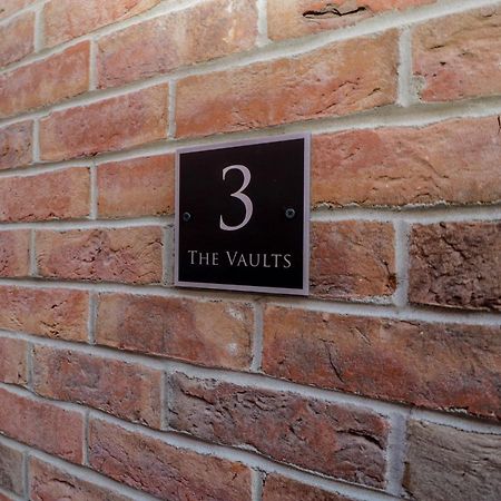 Апартаменти 3 The Vaults Гластонбері Екстер'єр фото